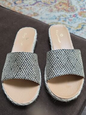 Tommy Bahama Black & Cream Woven Slide Sandals - Women's Espadrille Slip-Ons